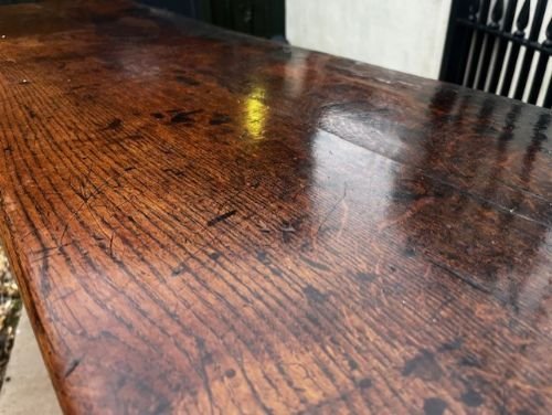 A George III Period Lancashire Oak Dresser Base - Image 8