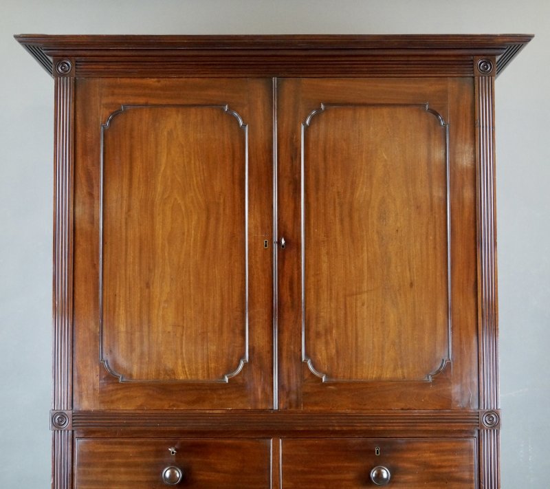 A Superb Quality Cuban Mahogany Linen Press - Image 2
