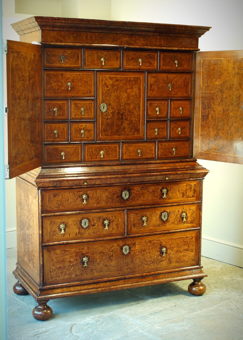 William And Mary Burr Amboyna Cabinet On Chest. - Image 2