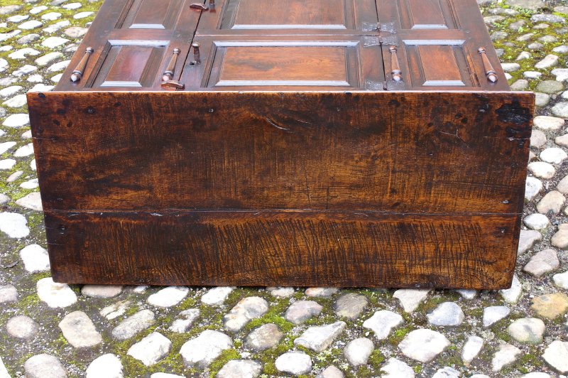 A Small 17th Century Oak Hutch - Image 12