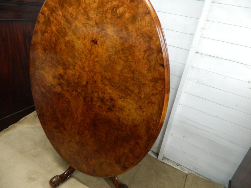 Victorian Burr Walnut Tilt Top Table, - Image 19