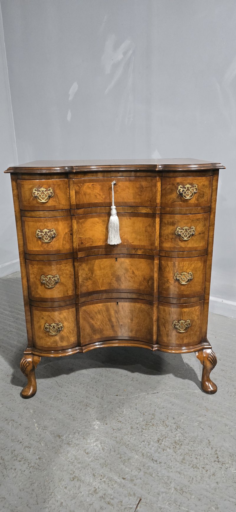 Outstanding Concave Walnut Chest of Drawers - Image 11