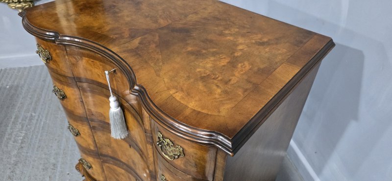 Outstanding Concave Walnut Chest of Drawers - Image 16