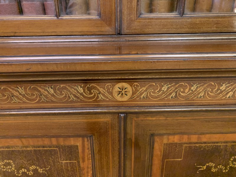 Edwards & Roberts Inlaid Mahogany Bookcase - Image 8