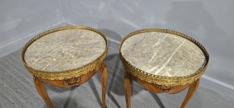 Super Pair French Kingwood Lamp Tables - Image 7