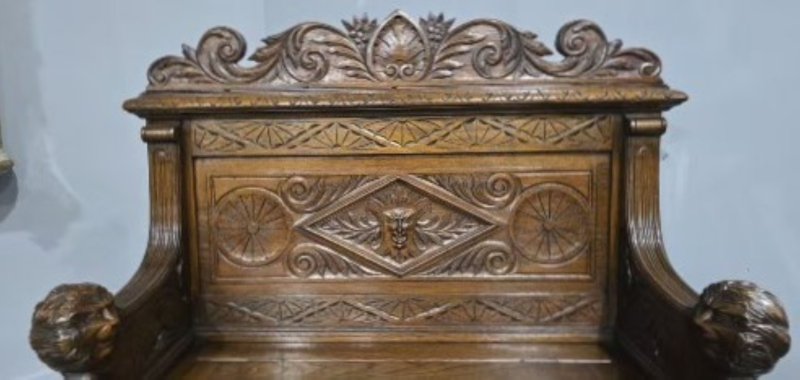 Excellent Green Man Hall Monks Bench - Image 4