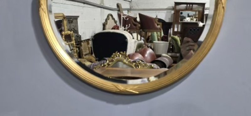 Good Edwardian Round Gilt Mirror - Image 3