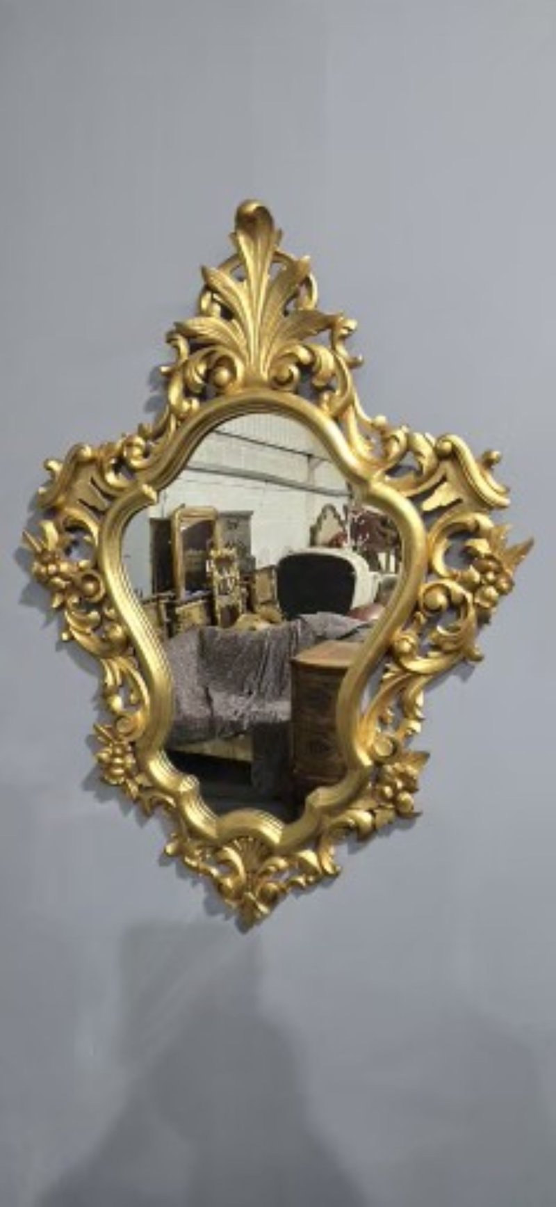 Venetian Giltwood Wall Mirror - Image 2