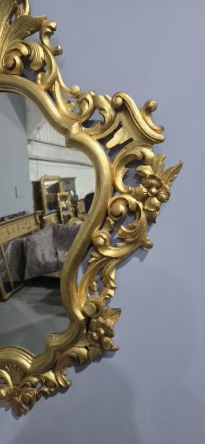 Venetian Giltwood Wall Mirror - Image 3