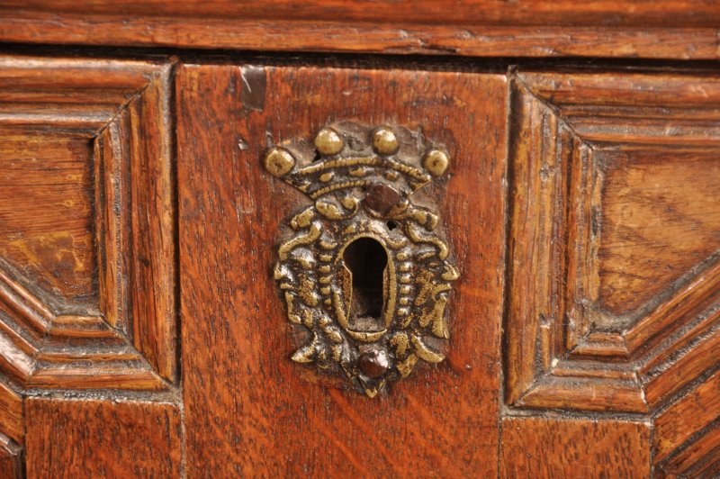 A Rare Charles II Oak Chest Of Drawers - Image 4