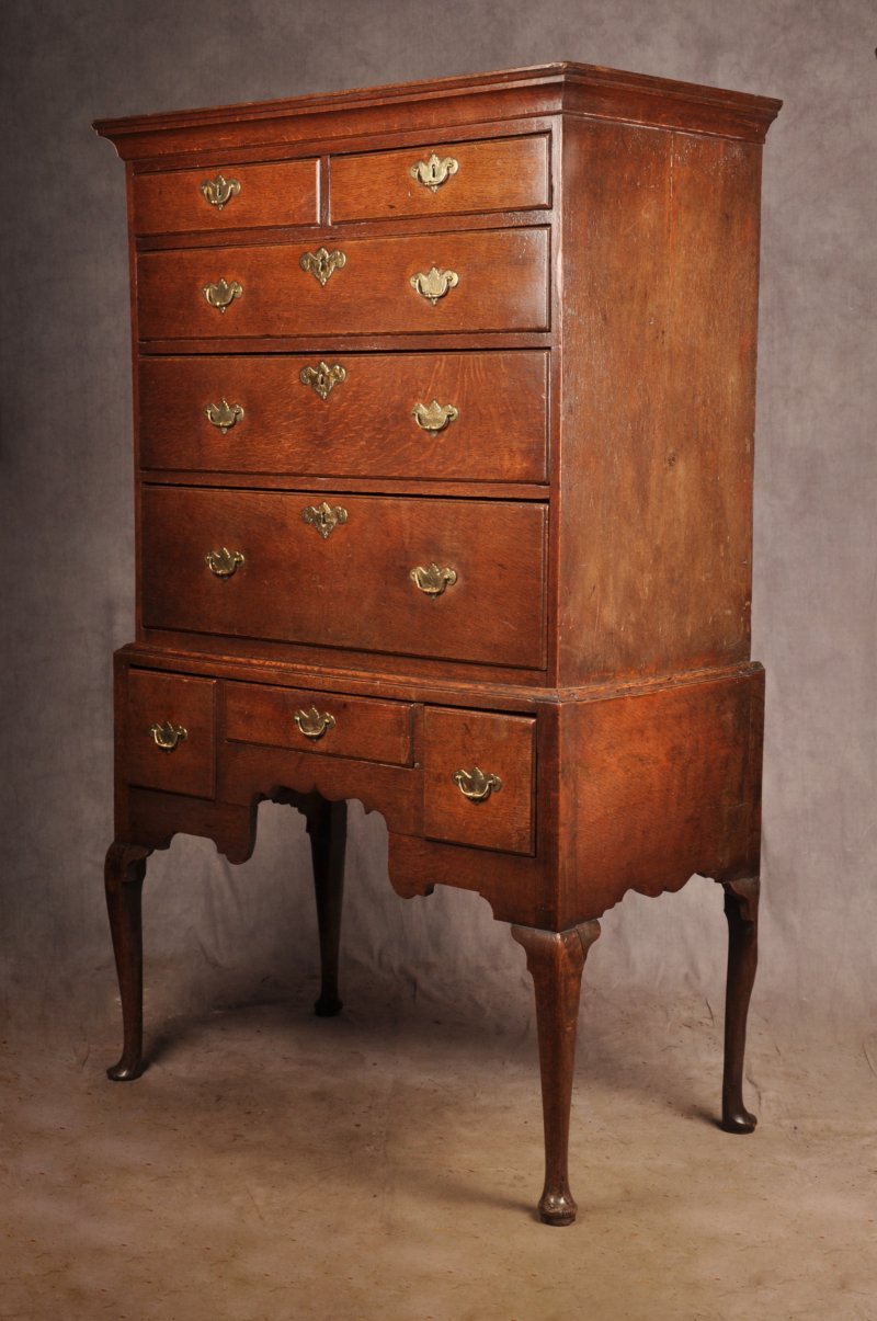A Fine 18th Century George I Oak Chest On Stand - Image 5