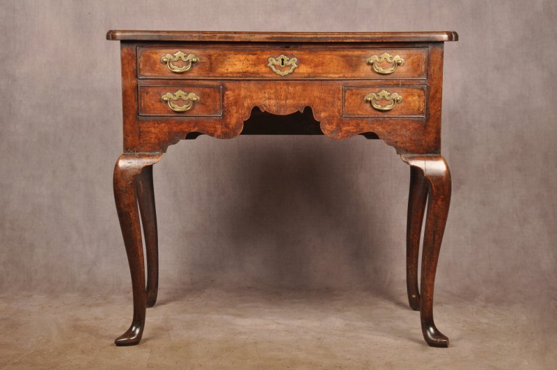 Early George II Walnut Lowboy / Side Table