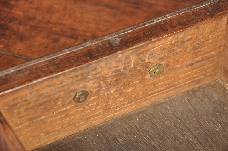 Early George II Walnut Lowboy / Side Table - Image 6
