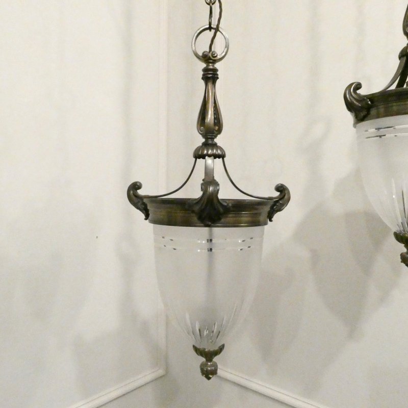 Pair of Art Nouveau Bronze Pendant Lanterns Attributed to F&C Osler - Image 2