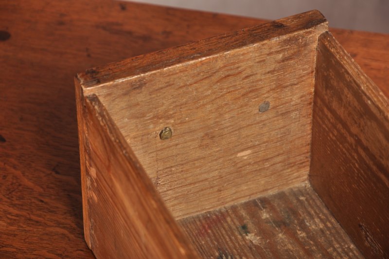 Fine Mid 18th Century Oak Lowboy / Side Table - Image 5