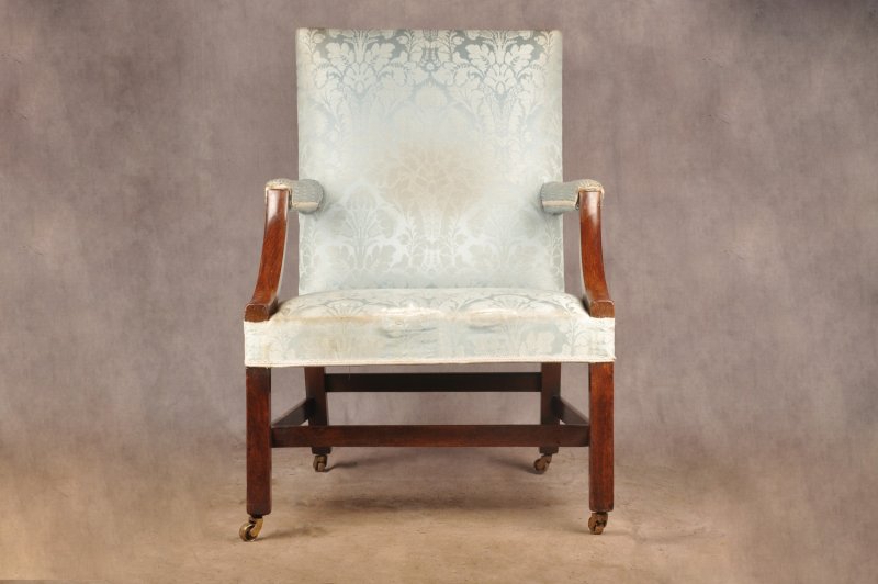 18th Century Gainsborough Mahogany Library Chair - Image 2