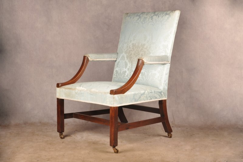 18th Century Gainsborough Mahogany Library Chair - Image 3