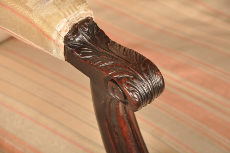 A Very Fine 18th Century Mahogany Library Chair - Image 7