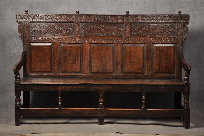 Rare 17th Century Oak Settle