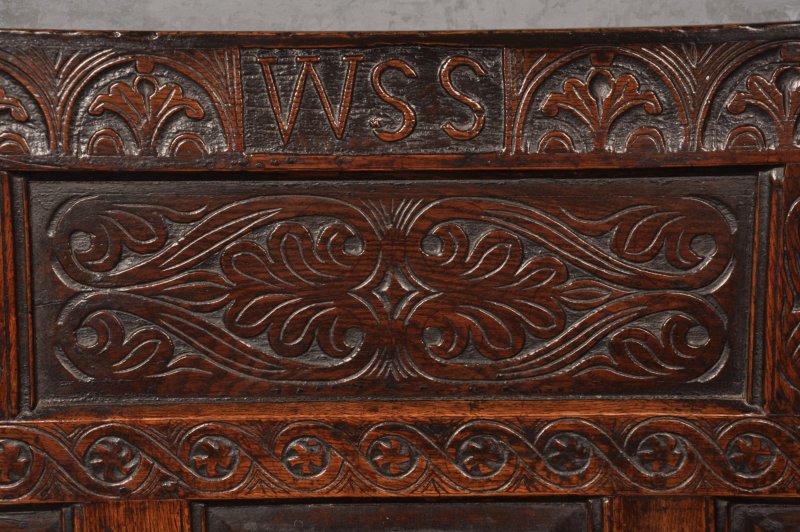 Rare 17th Century Oak Settle - Image 7