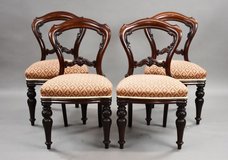 Set Four Victorian Mahogany Dining Chairs