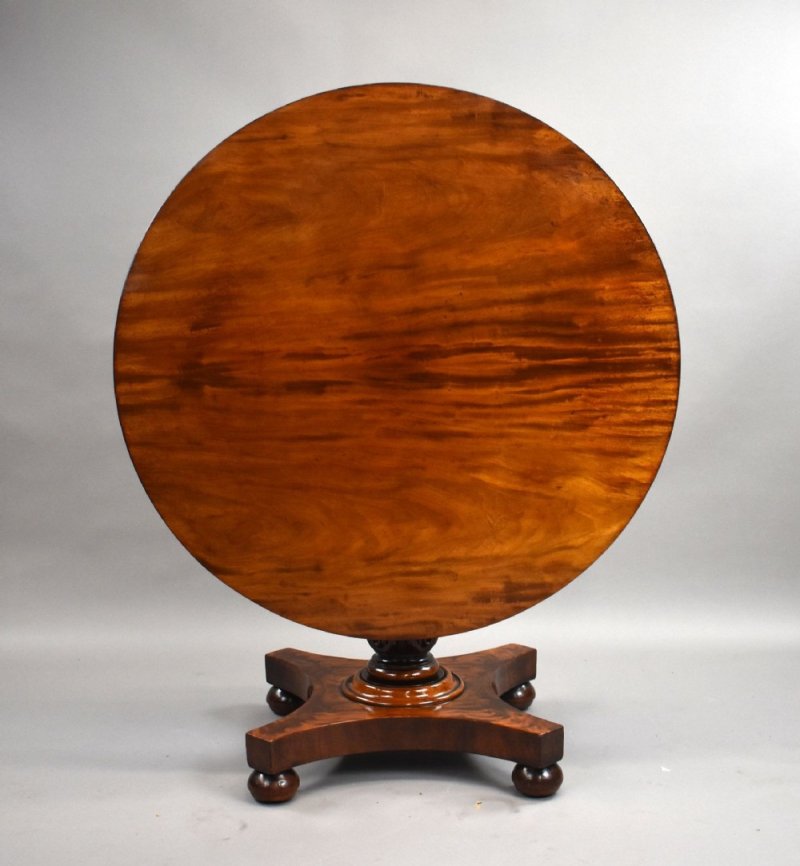 Victorian Mahogany Breakfast/tilt Top Table