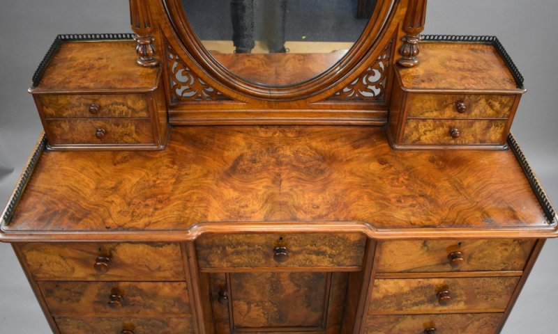 Victorian Burr Walnut Dressing Table - Image 6
