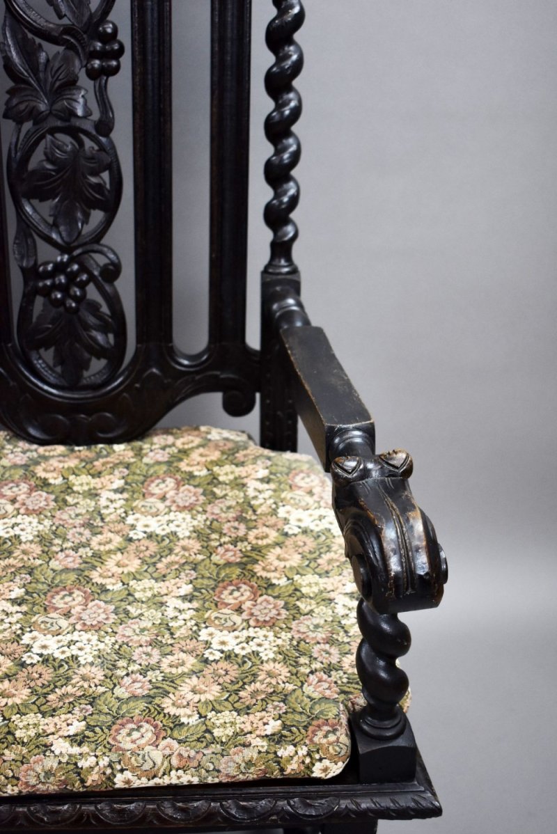 Near Pair Late 19th Century Carved Throne Chairs - Image 10