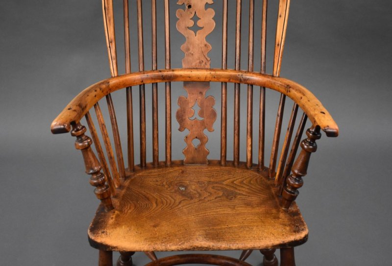 Antique Yew & Elm Windsor Armchair - Image 7
