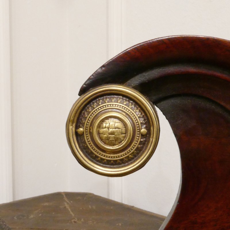 Georgian Mahogany Corner Cupboard - Image 5