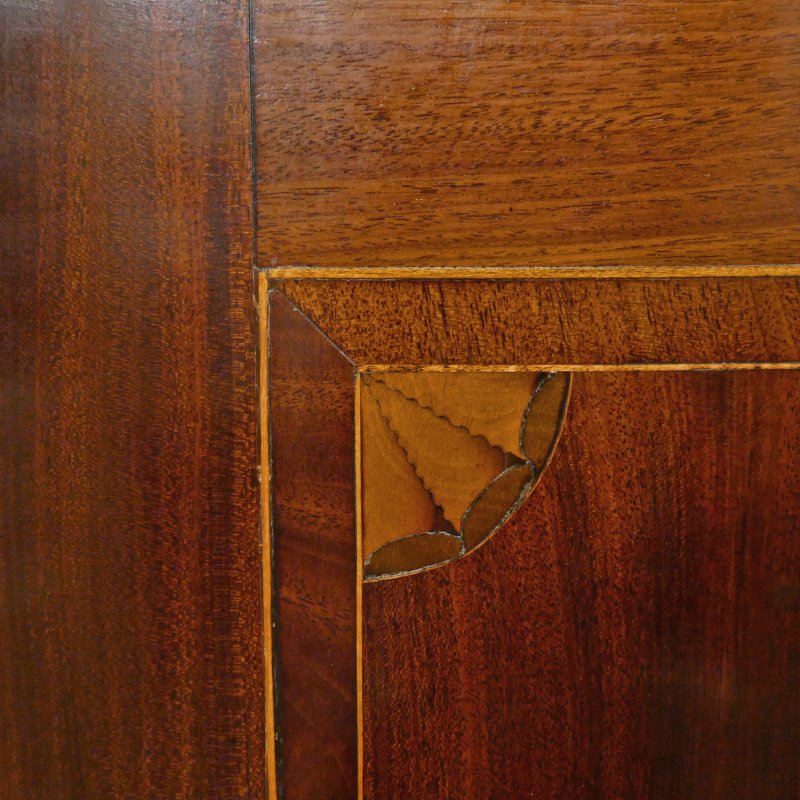 Georgian Mahogany Corner Cupboard - Image 3