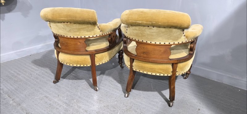 Fine Pair Victorian Tub Chairs - Image 7