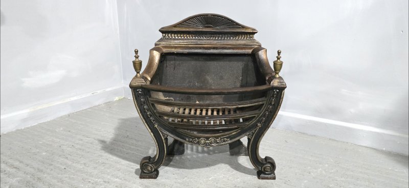 English Regency Cast Grate - Image 4