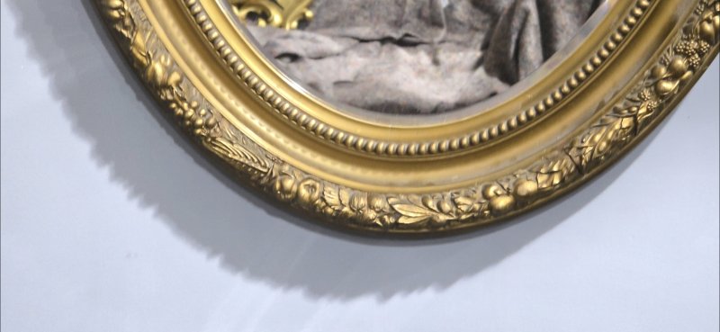 Super Victorian Gilt Oval Mirror - Image 2