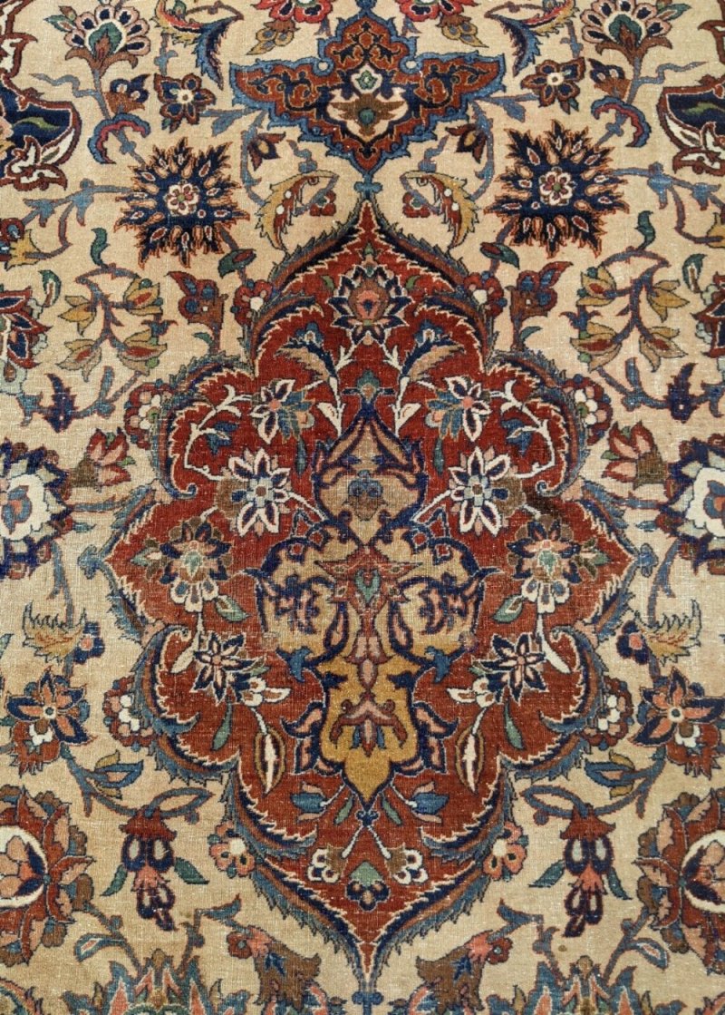 Antique Isfahan Carpet - Image 5