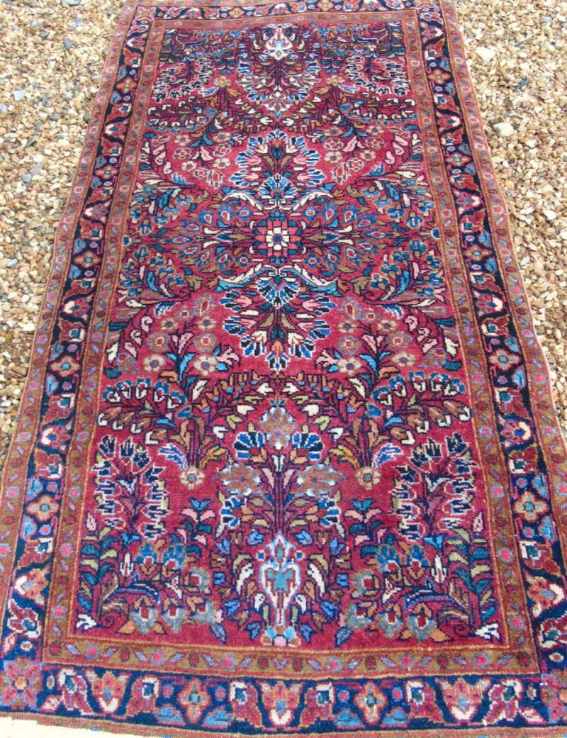 Antique Saroukh Carpet