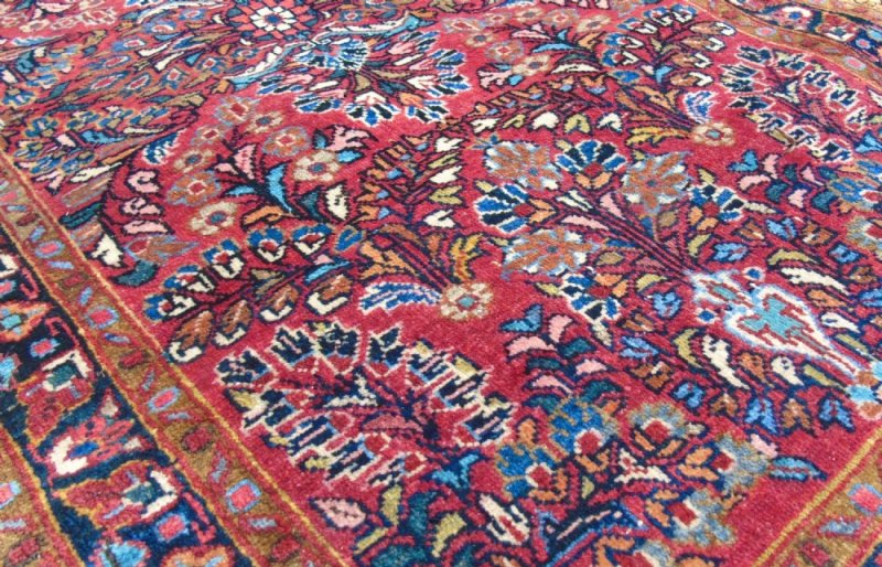 Antique Saroukh Carpet - Image 6