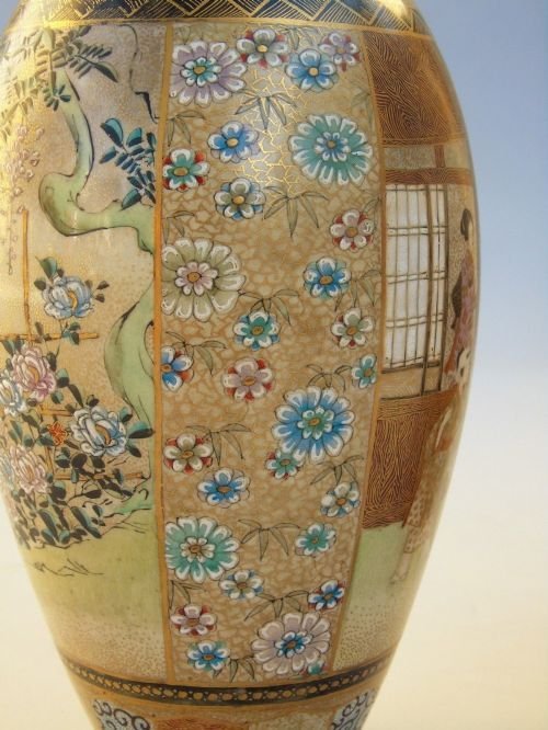 Good Pair Of Antique Satsuma Vases By Ishiyama - Image 7