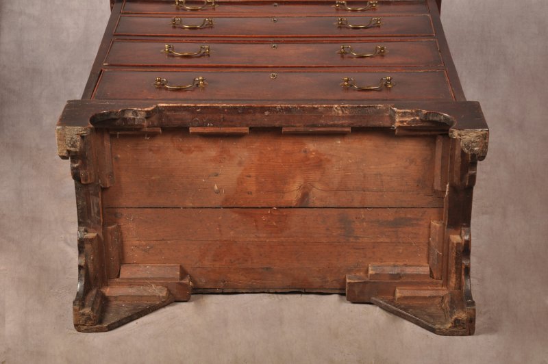 Small 18th Century Mahogany Chest Of Drawers - Image 10