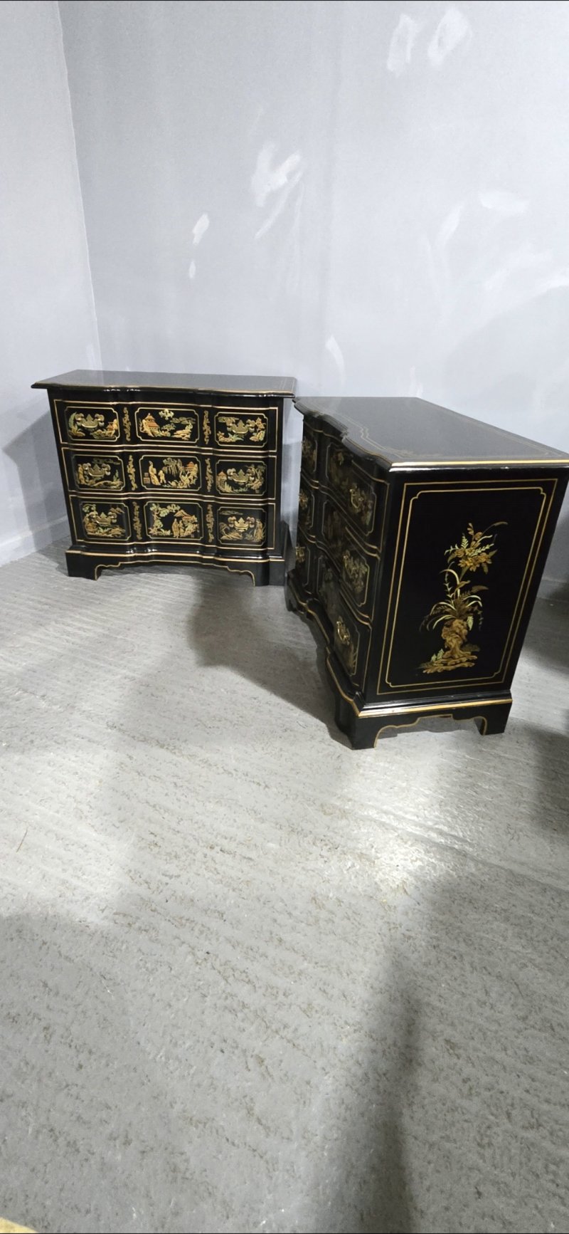Wonderful Pair Chinoiserie Chests of Drawers - Image 3