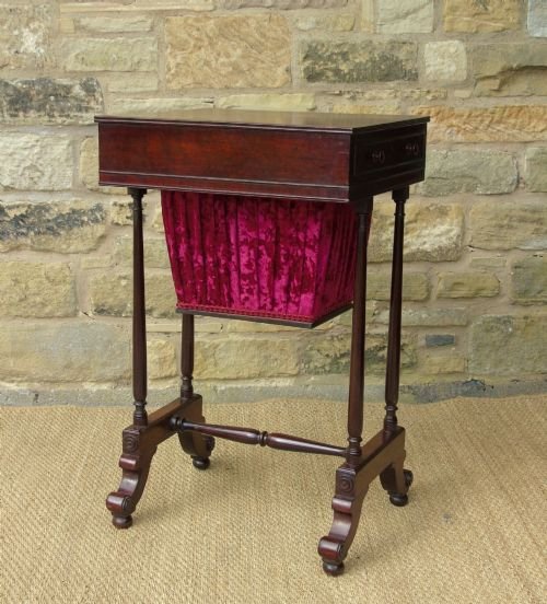 Good George IV Mahogany Sewing Table - Image 5