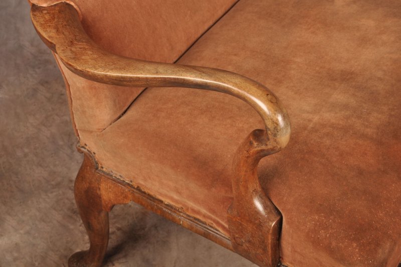 A Magnificent 19th Century Walnut Library Armchair - Image 6