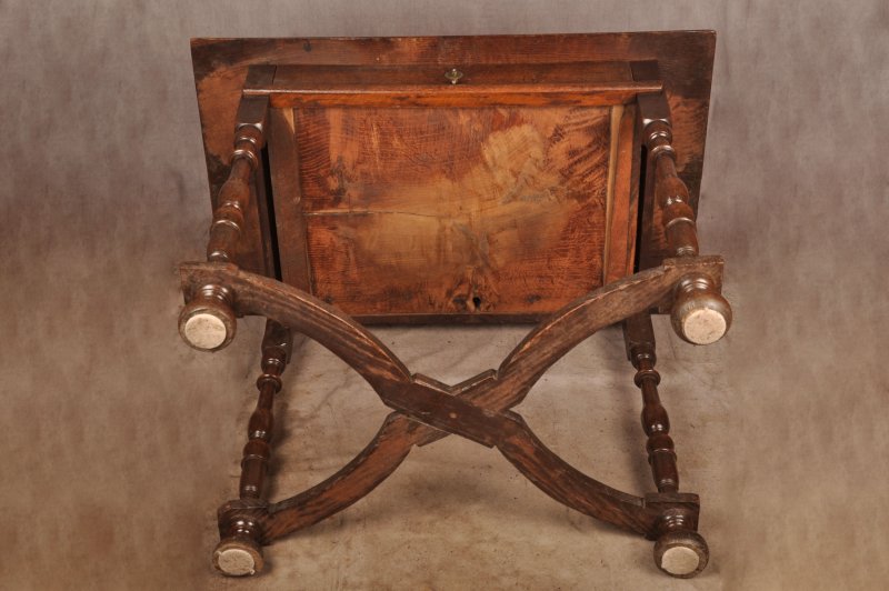Rare 17th Century Oak Side Table - Image 13