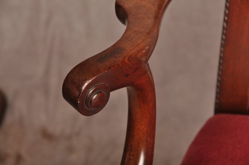 Fine 18th Century Mahogany Chippendale Armchair - Image 7