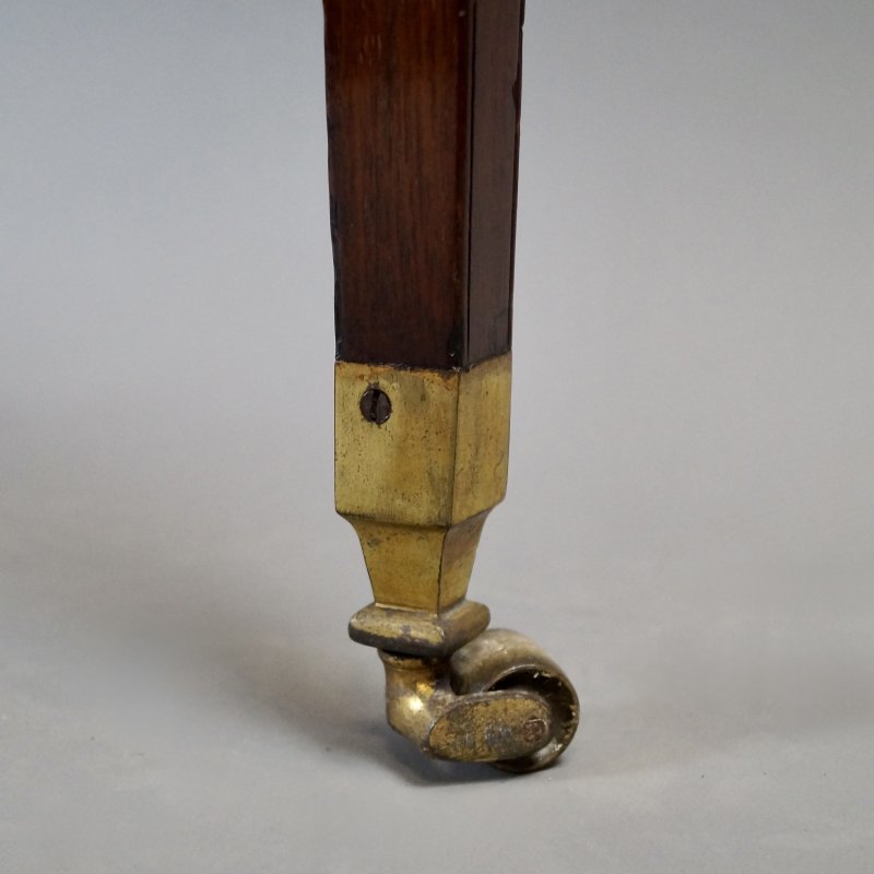 A Fine George III Flame Mahogany Roll-Top Desk - Image 4