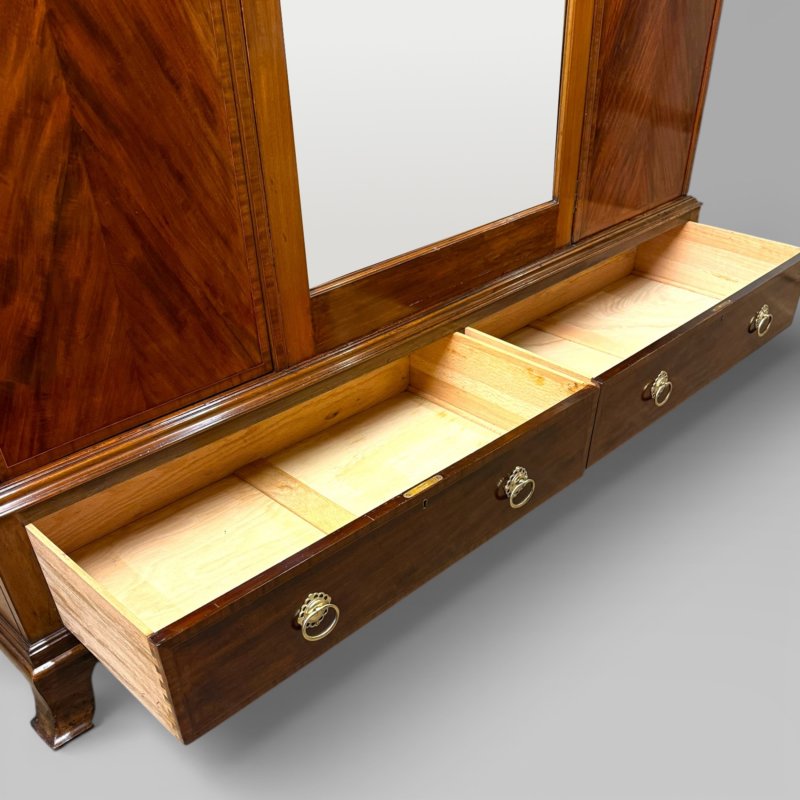 Antique Edwardian Mahogany Three-door Marquetry Inlaid Wardrobe With Mirror - Image 14