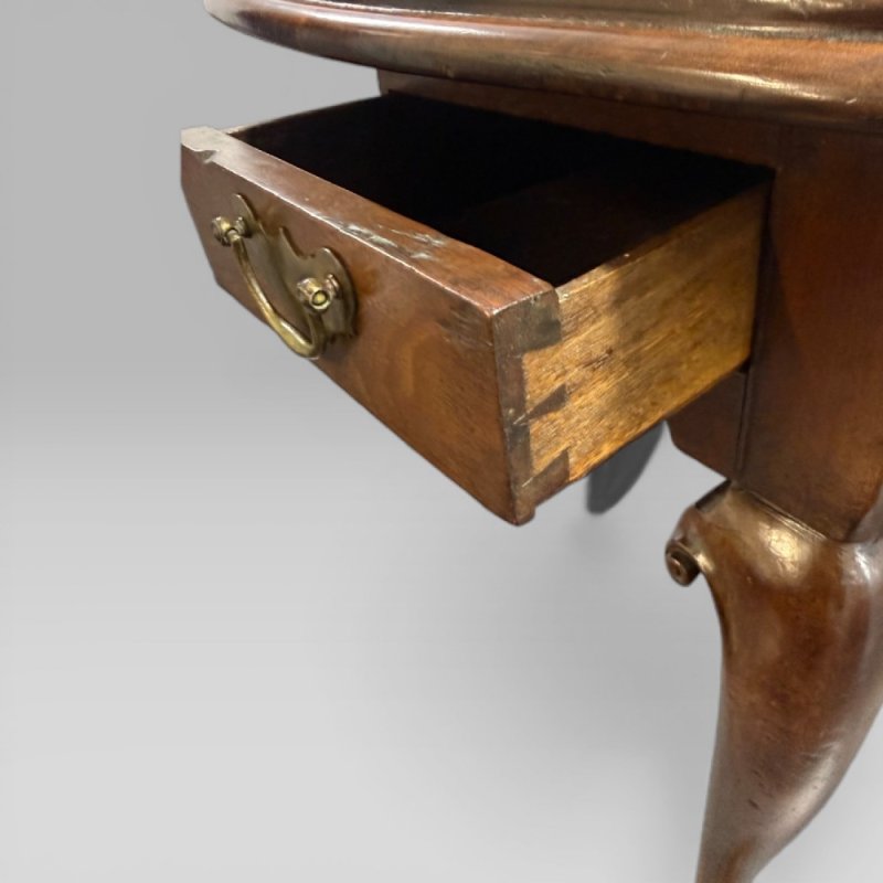 Antique George II Mahogany Oval Drop Leaf Dining Table - Image 13