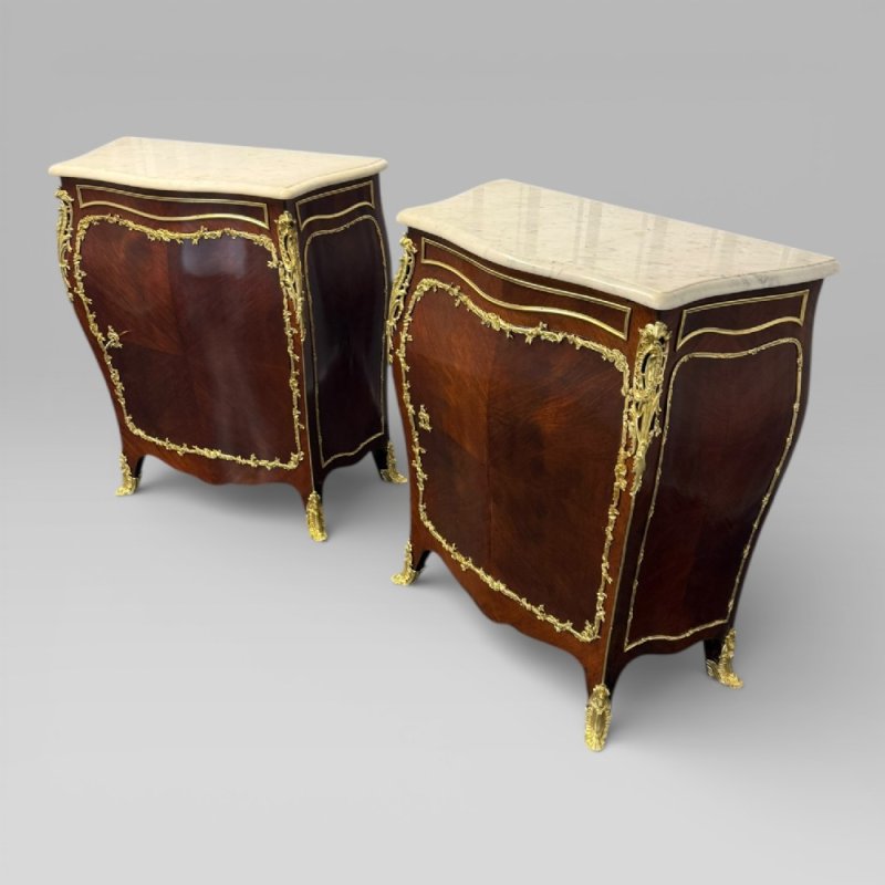 Antique Pair Of Late 19th Century French Kingwood Bombe Cabinets By E. Kahn - Image 6