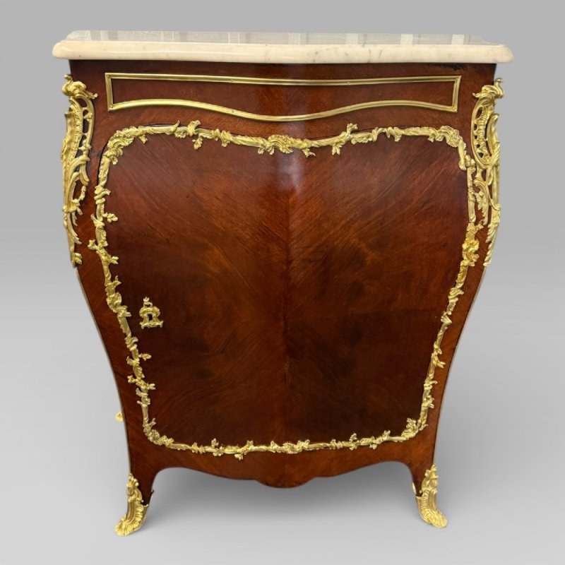 Antique Pair Of Late 19th Century French Kingwood Bombe Cabinets By E. Kahn - Image 15