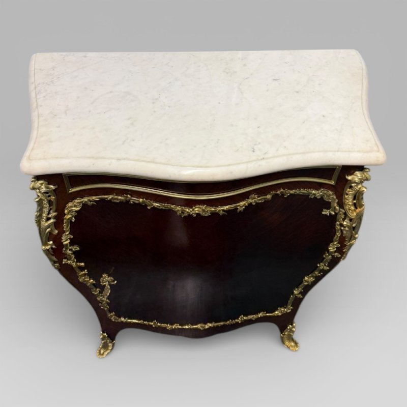 Antique Pair Of Late 19th Century French Kingwood Bombe Cabinets By E. Kahn - Image 16